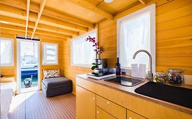 Houseboat Sardinia